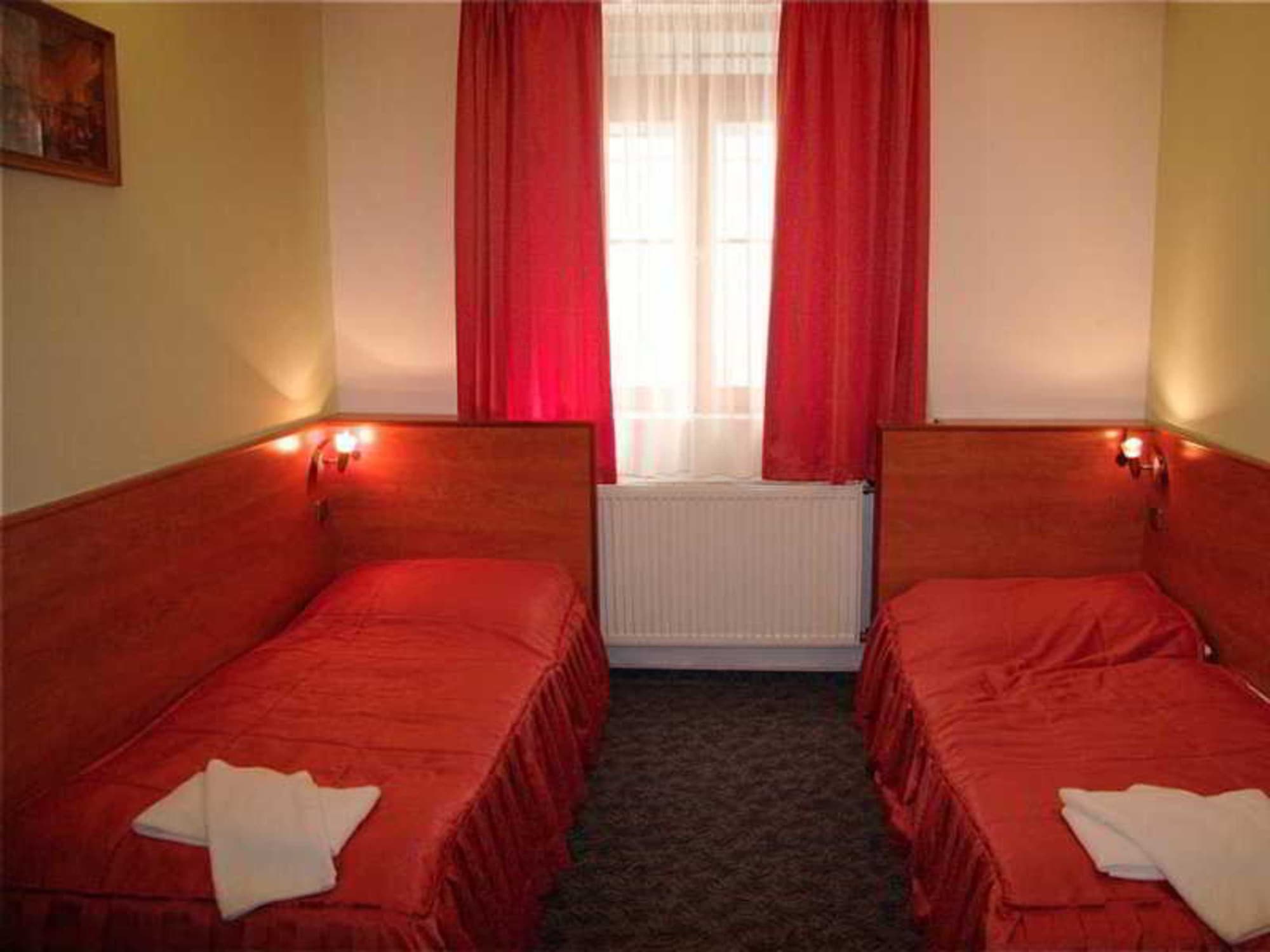 Easy Star Hotel, Room