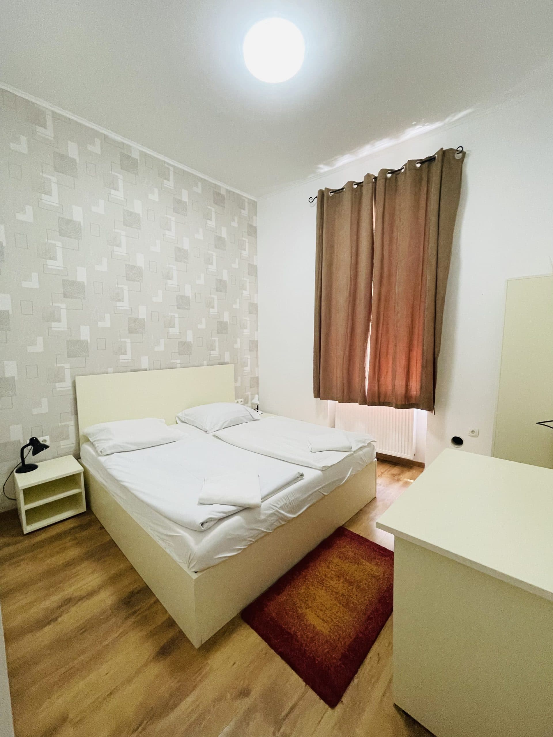 Easy Star Hotel, Room