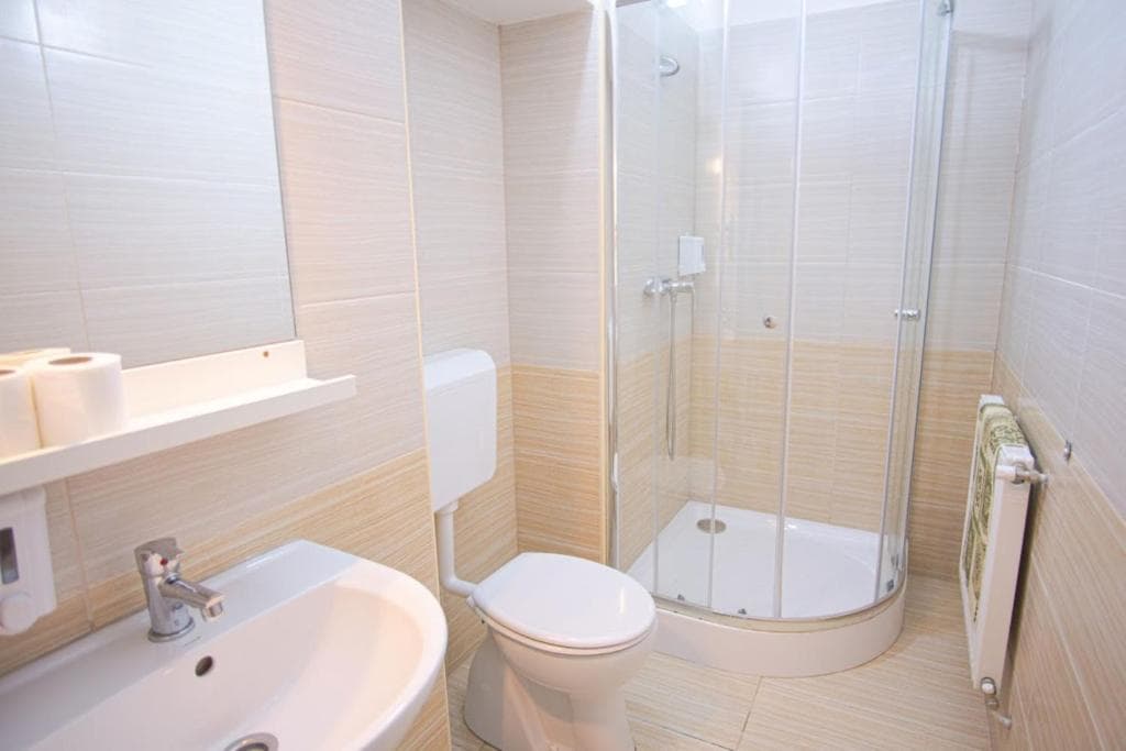 Easy Star Hotel, Room