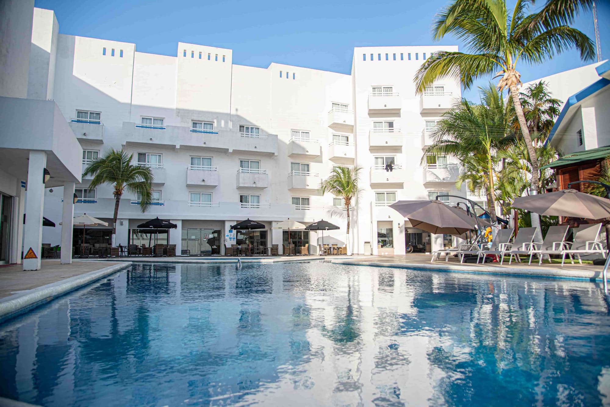 Ocean View Cancun Arenas, Piscina