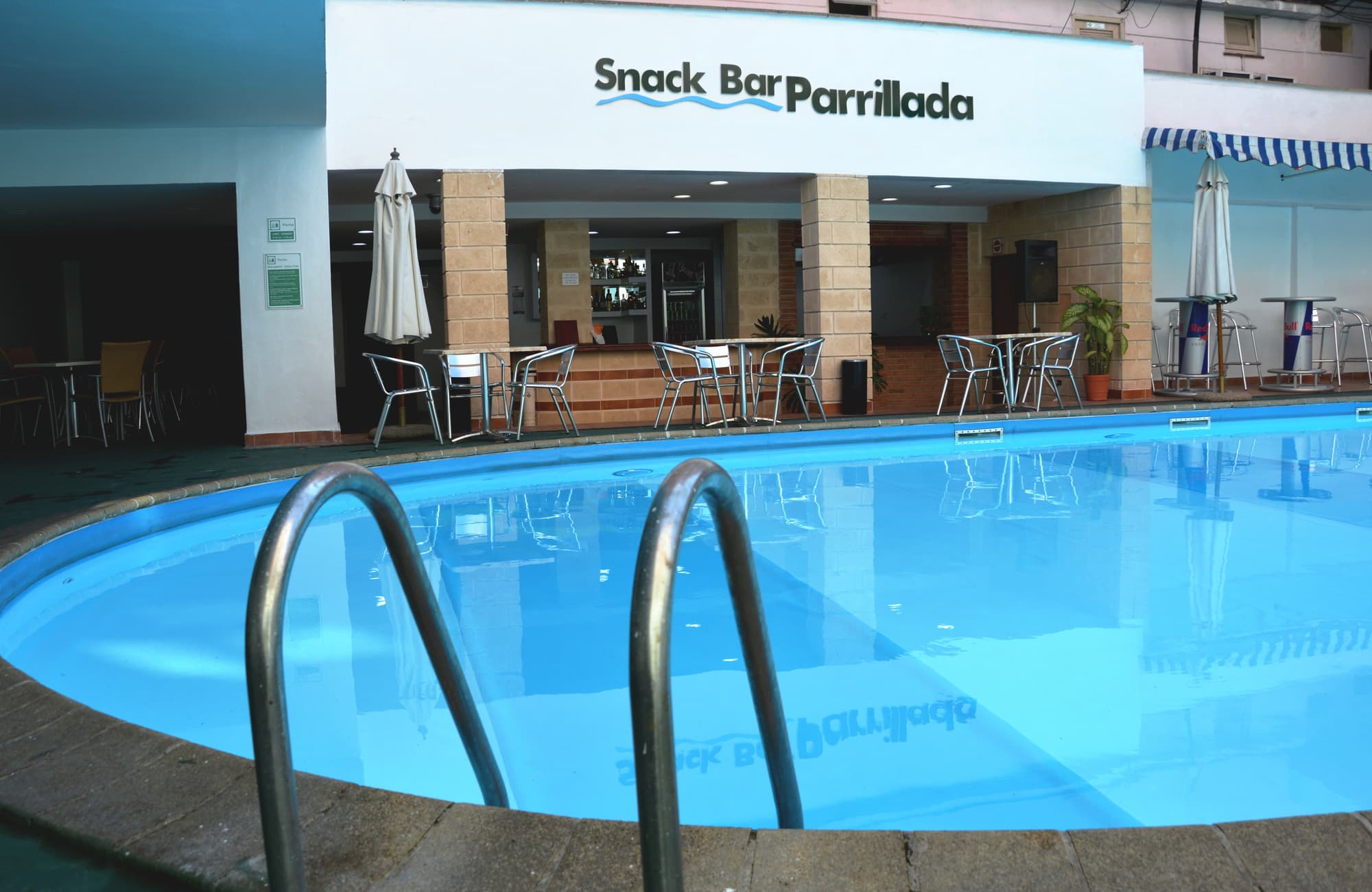 Hotel Vedado, Pool