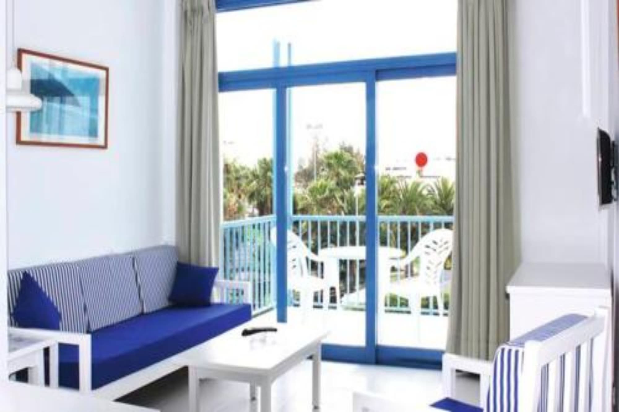 Costa Volcan and Spa, Room