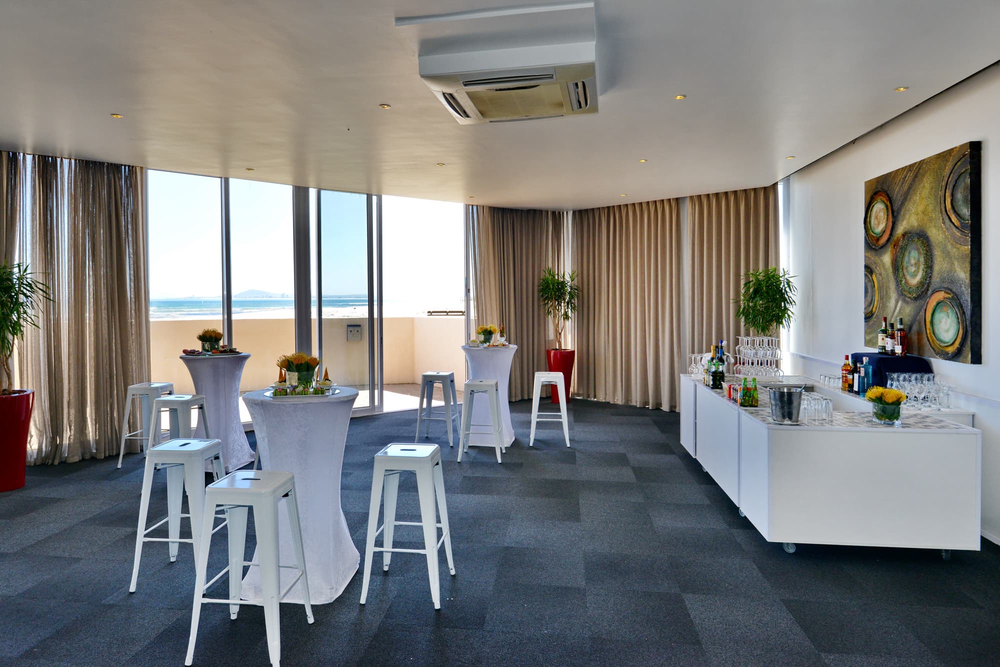 Lagoon Beach Hotel, Conferences