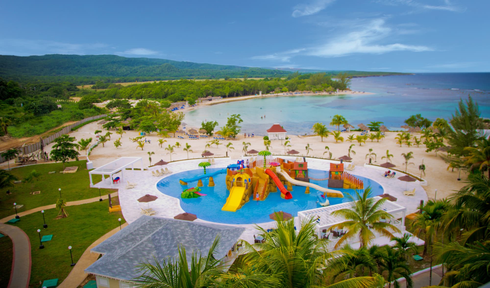 Bahia Principe Grand Jamaica All Inclusive, Sports and Entertainment