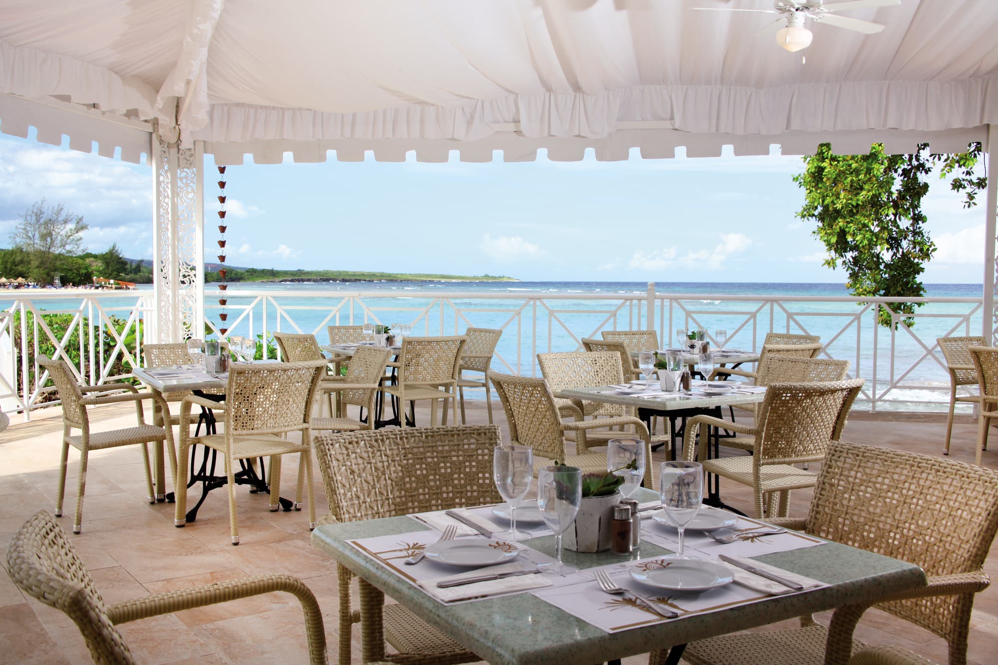 Bahia Principe Grand Jamaica All Inclusive, Terrace