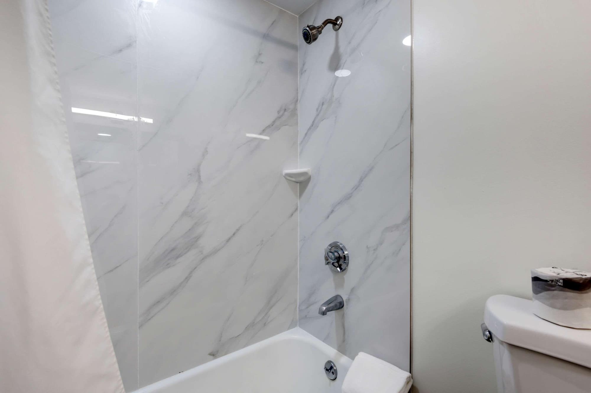 Port Inn Bar Harbor, Ascend Hotel Collection, Room