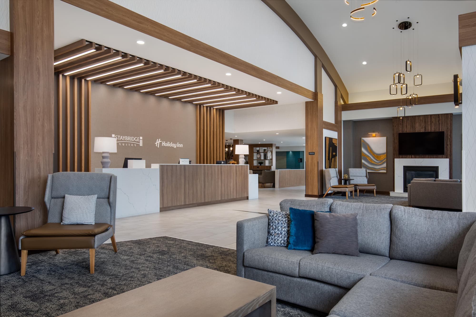 Holiday Inn Hotel and Suites St. Catharines Conf, General view