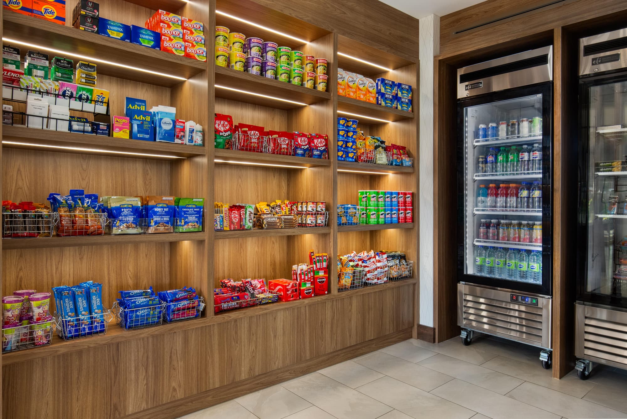 Holiday Inn Hotel and Suites St. Catharines Conf, General view