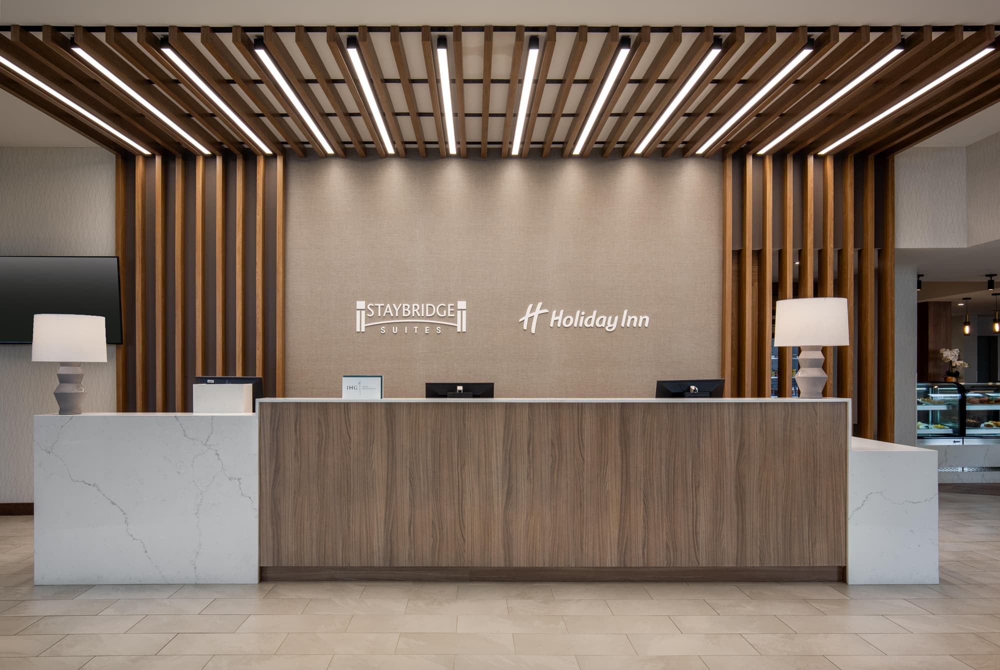 Holiday Inn Hotel and Suites St. Catharines Conf, General view