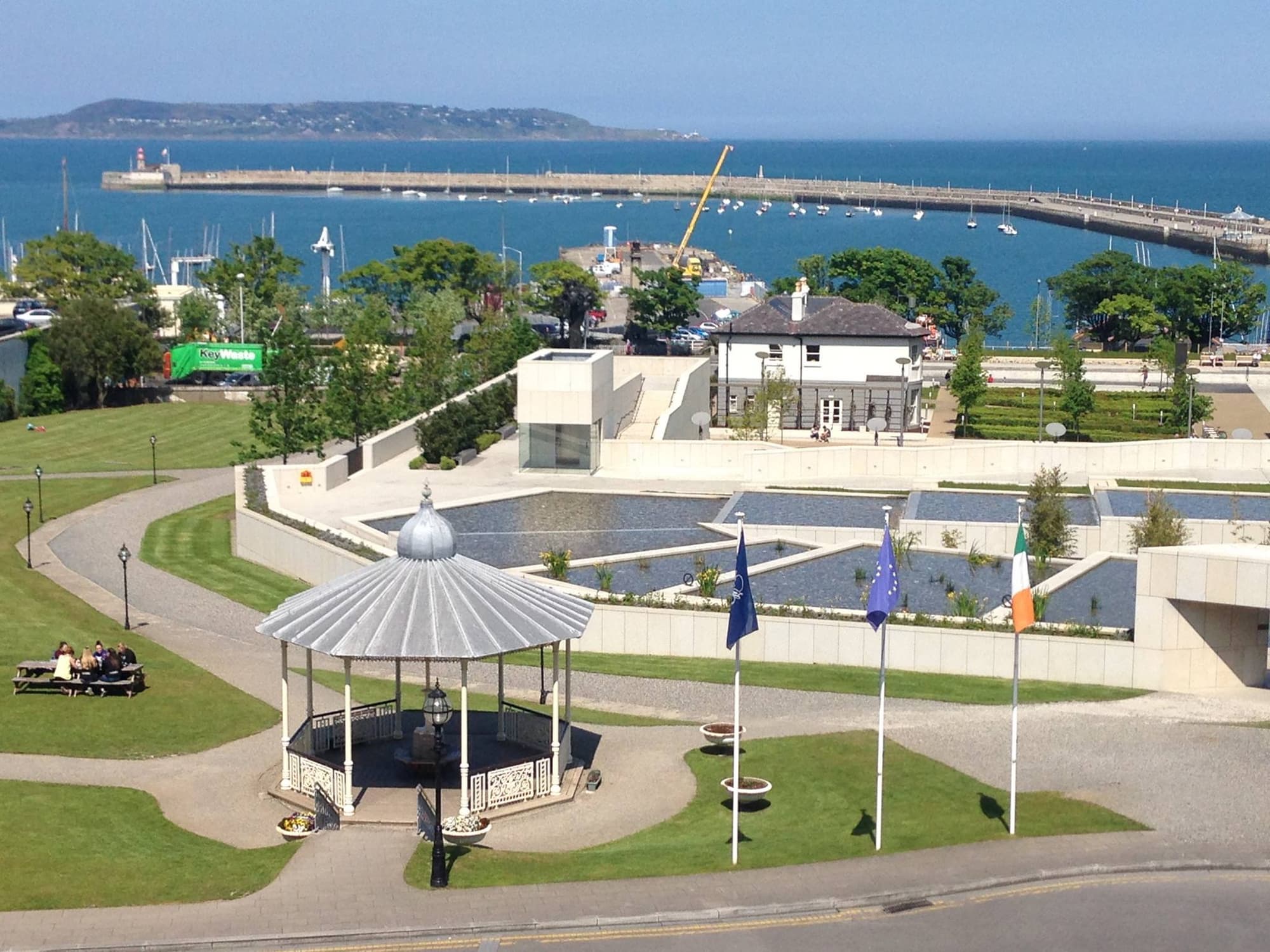 Royal Marine, General view