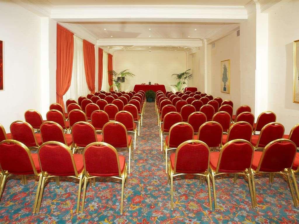 Hotel Caparena, Conferences