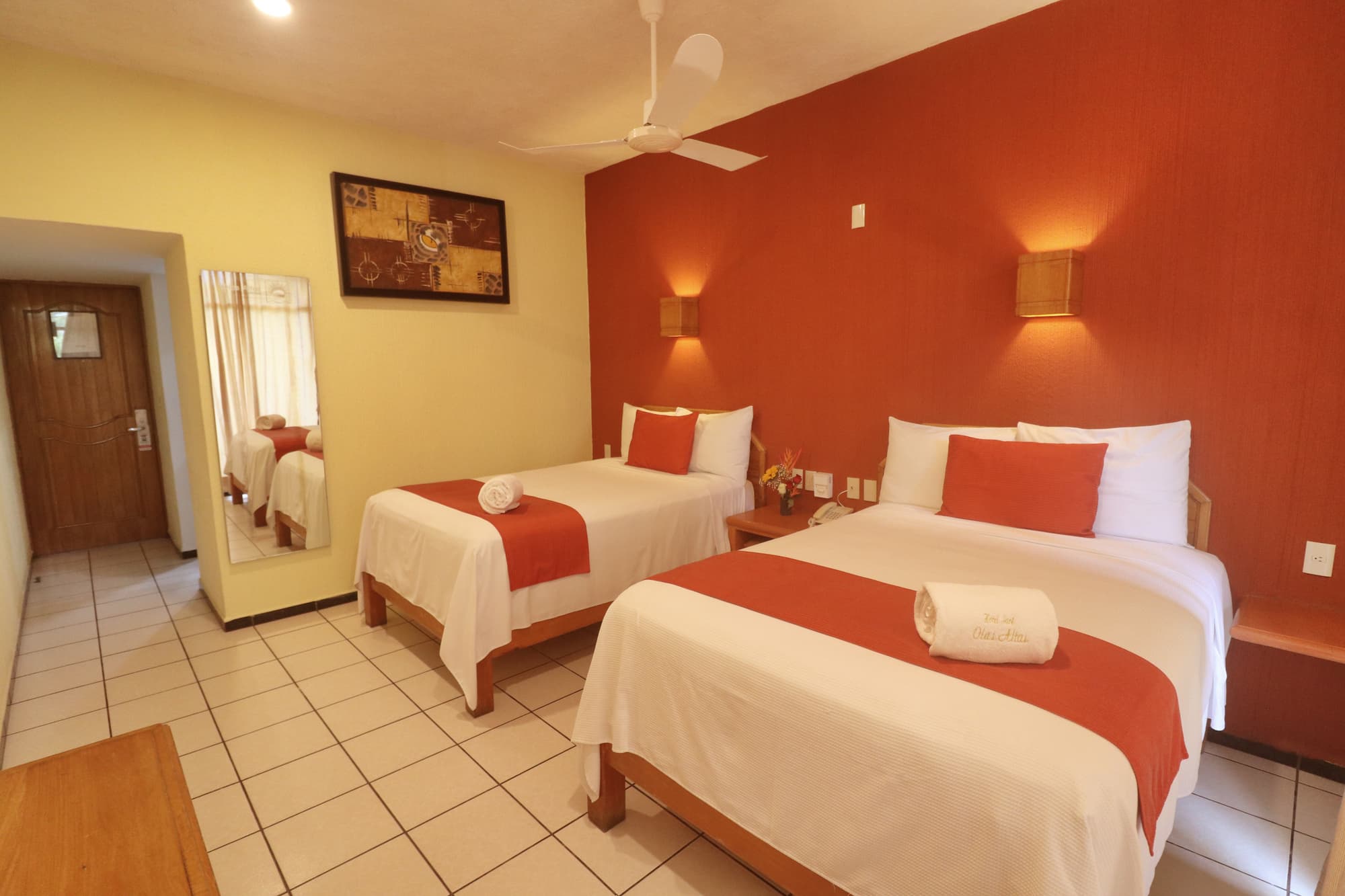 Surf Olas Altas, Room