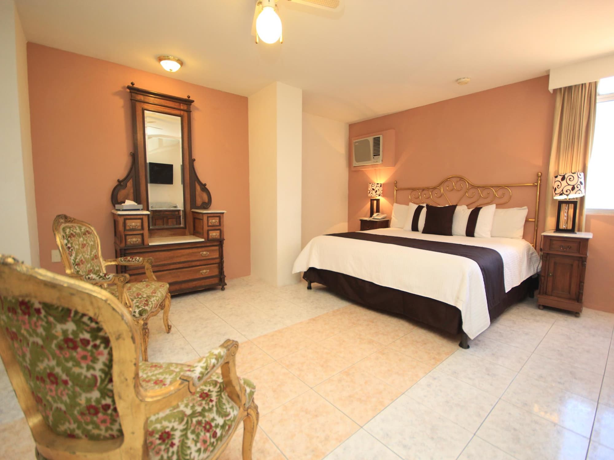 Mision Argento Zacatecas, Room