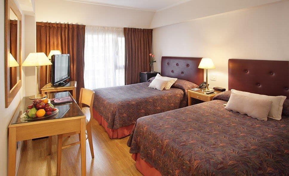 El Conquistador, Room