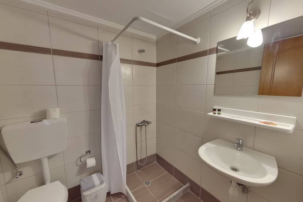 Marirena, General view