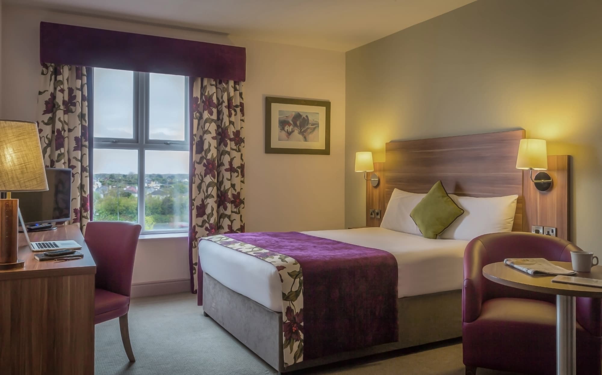 Maldron Hotel & Leisure Centre, Oranmore, Room