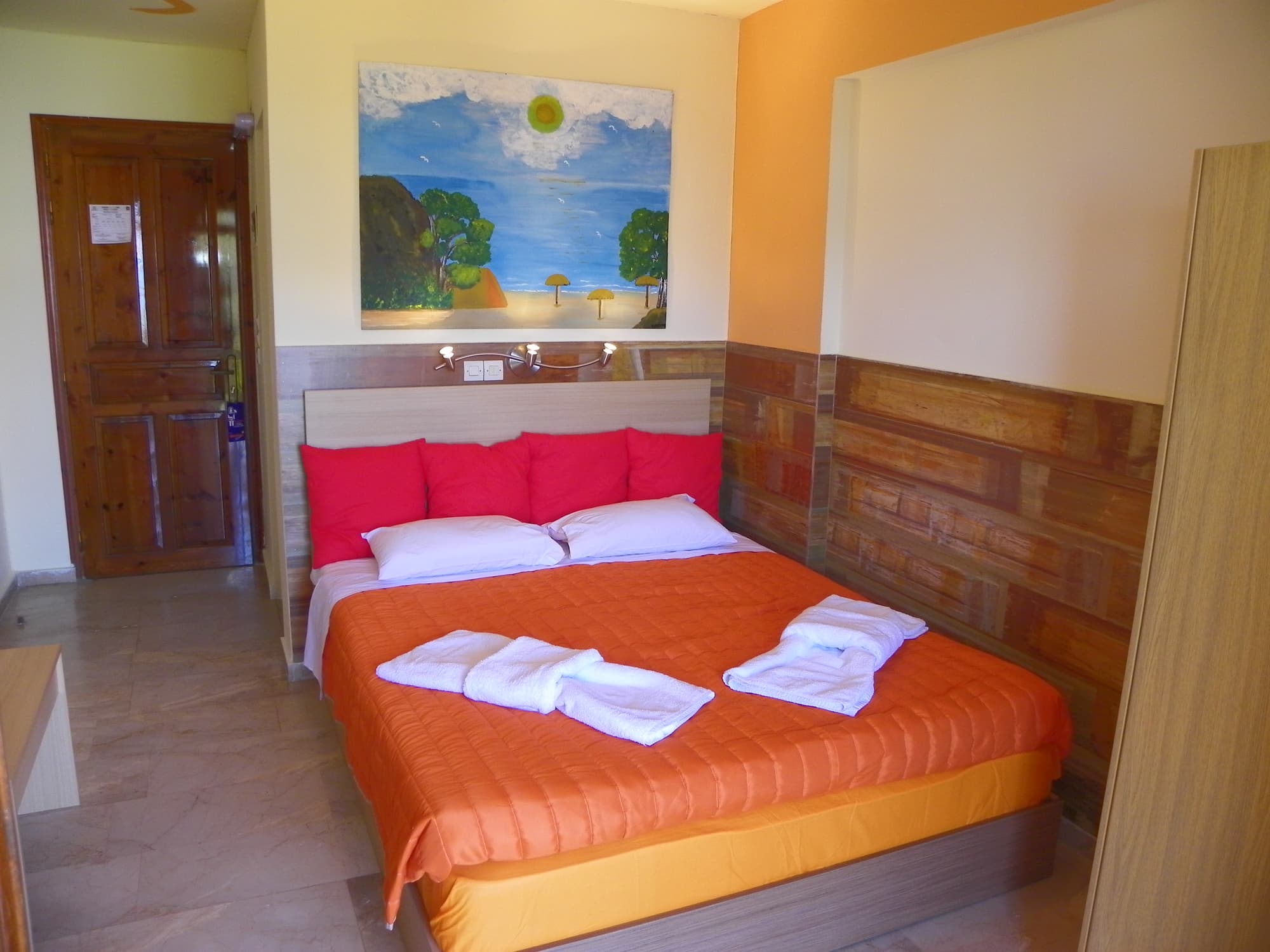 Mirabelle Hotel, Room