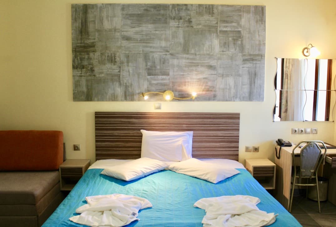 Mirabelle Hotel, Room