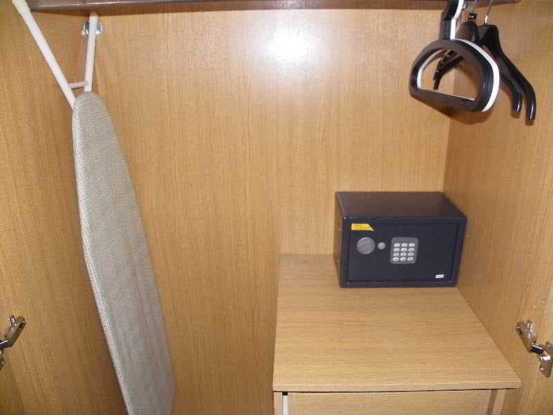 Mirabelle Hotel, Room