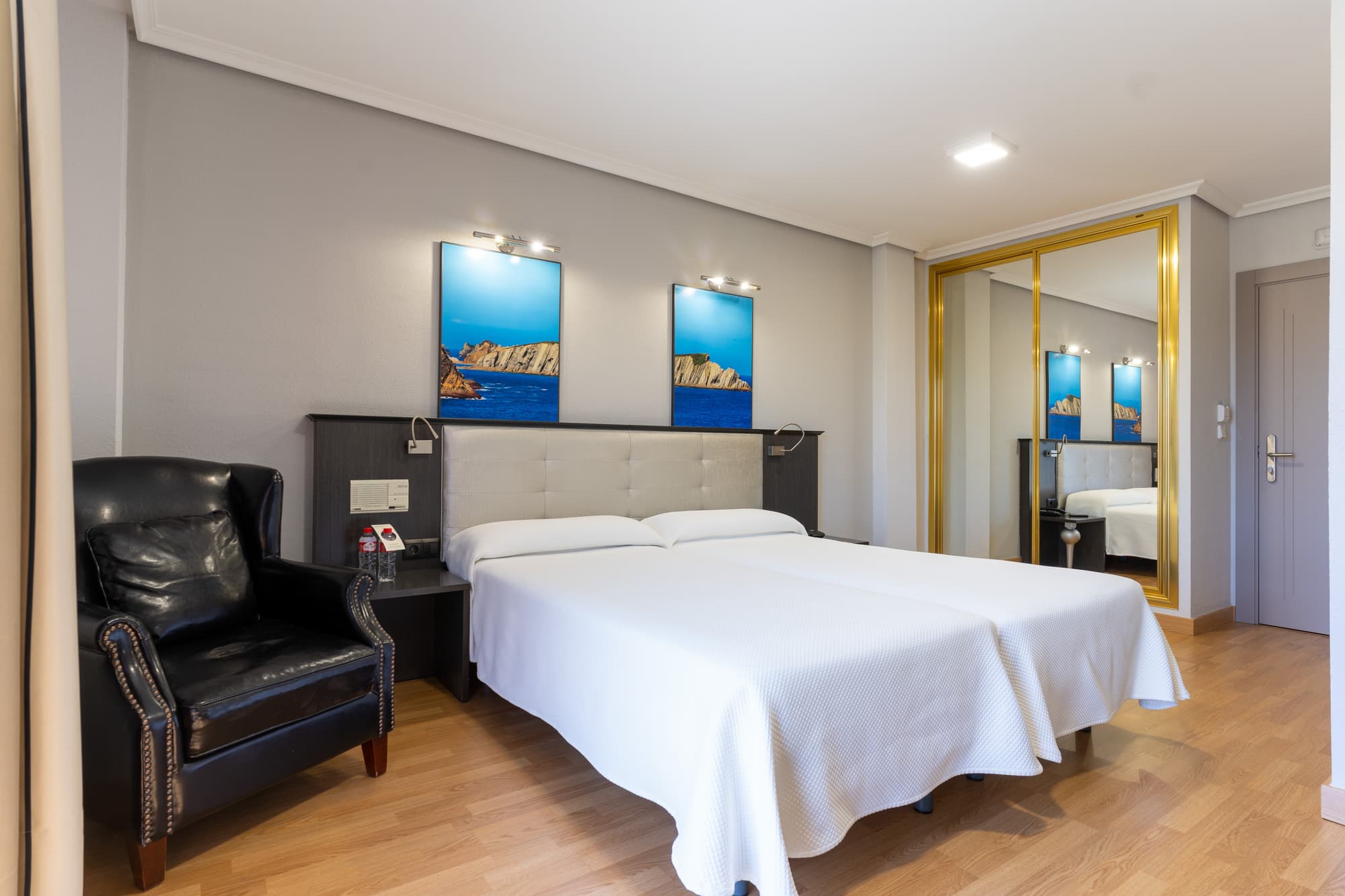 Château la Roca, Room