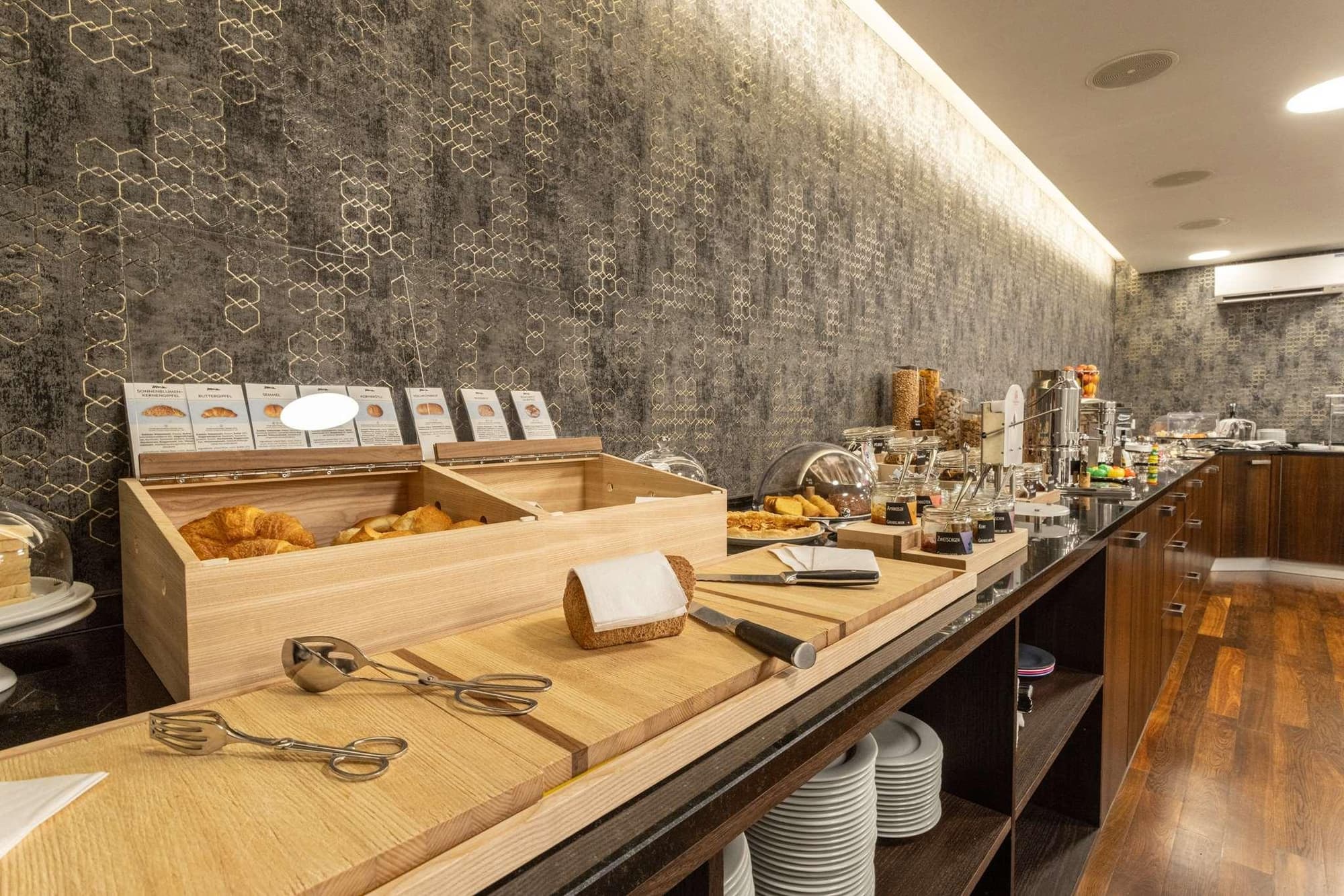 ABC Swiss Quality Hotel, Restaurant