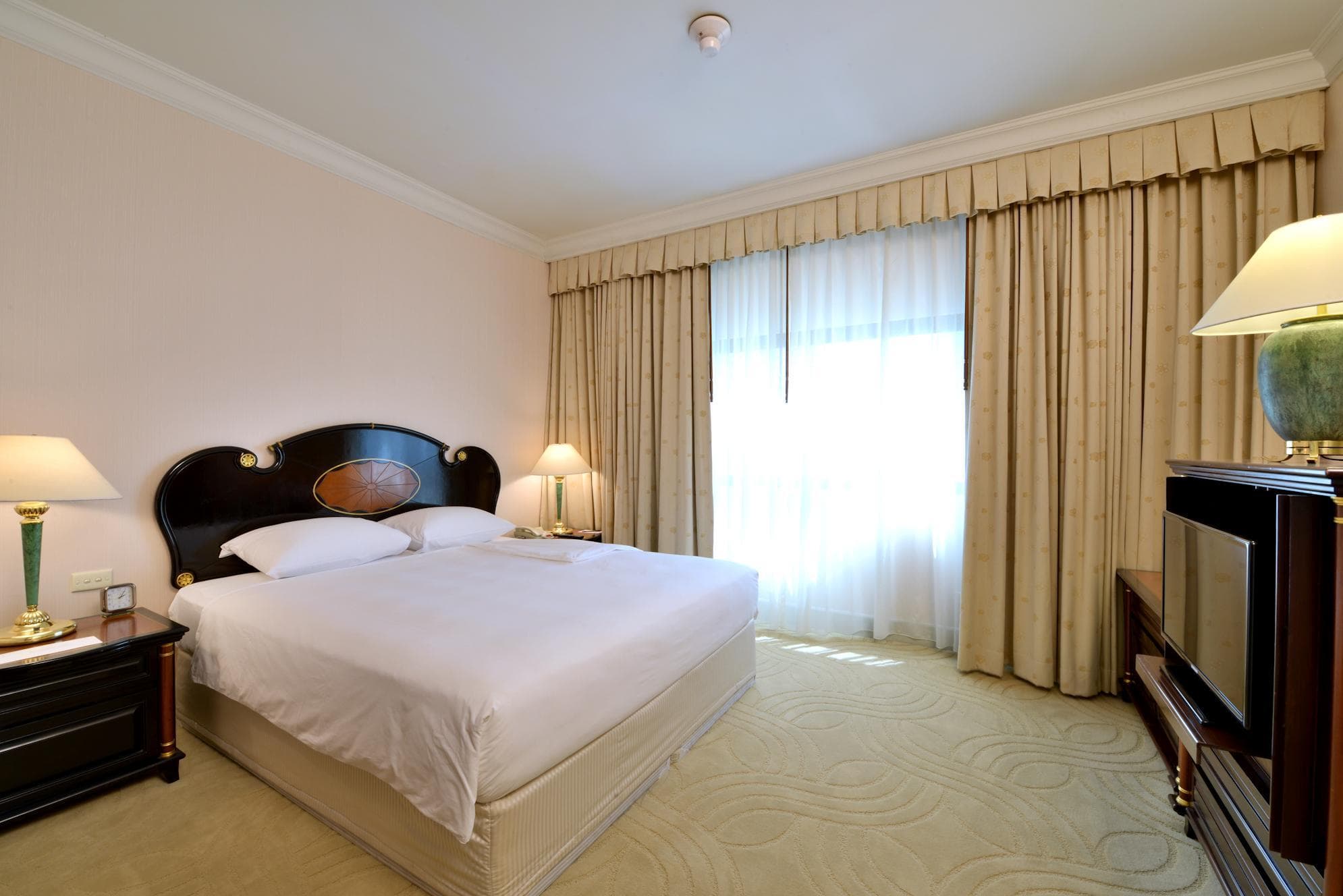 Evergreen Laurel Bangkok, Room