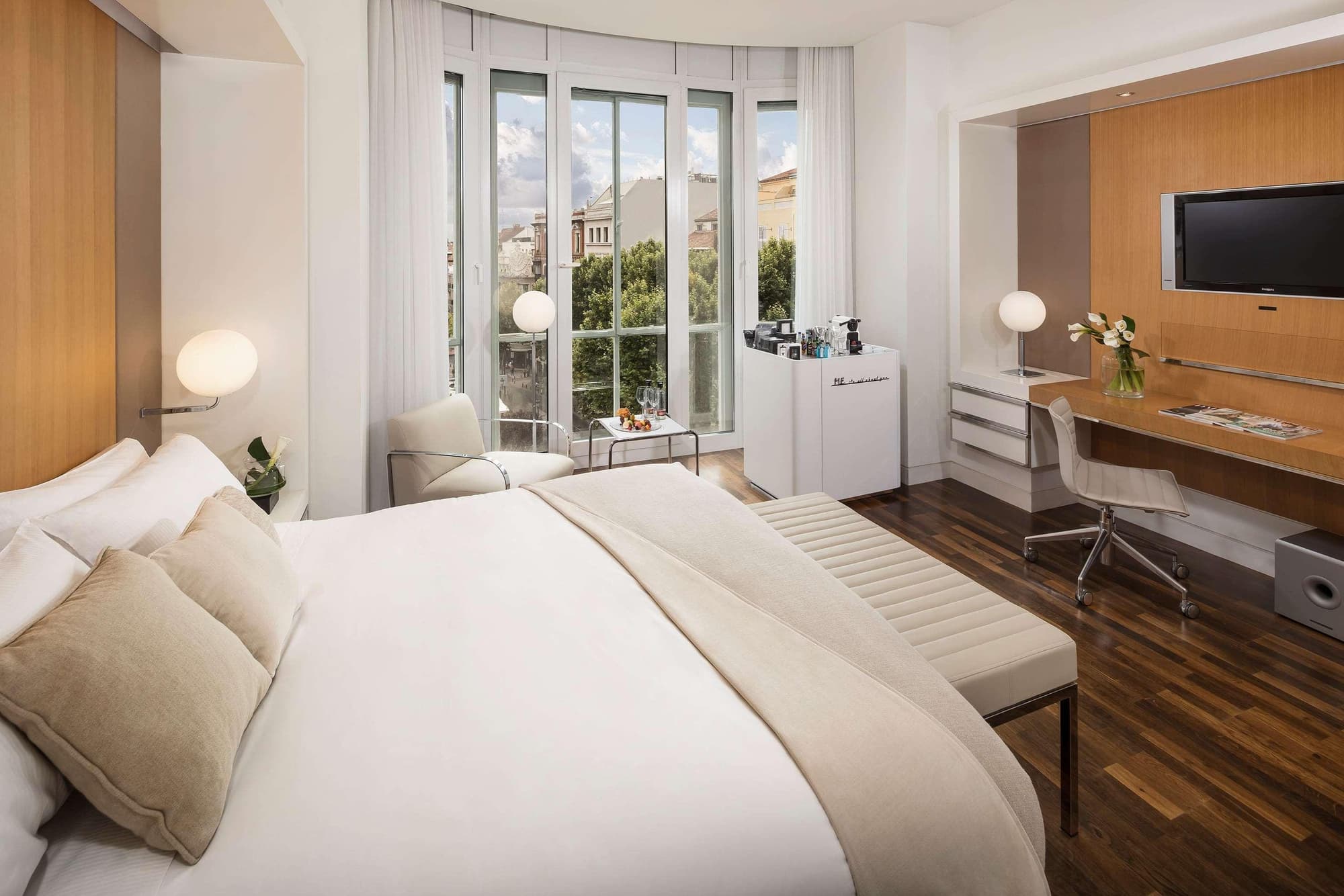 ME Madrid Reina Victoria, Room