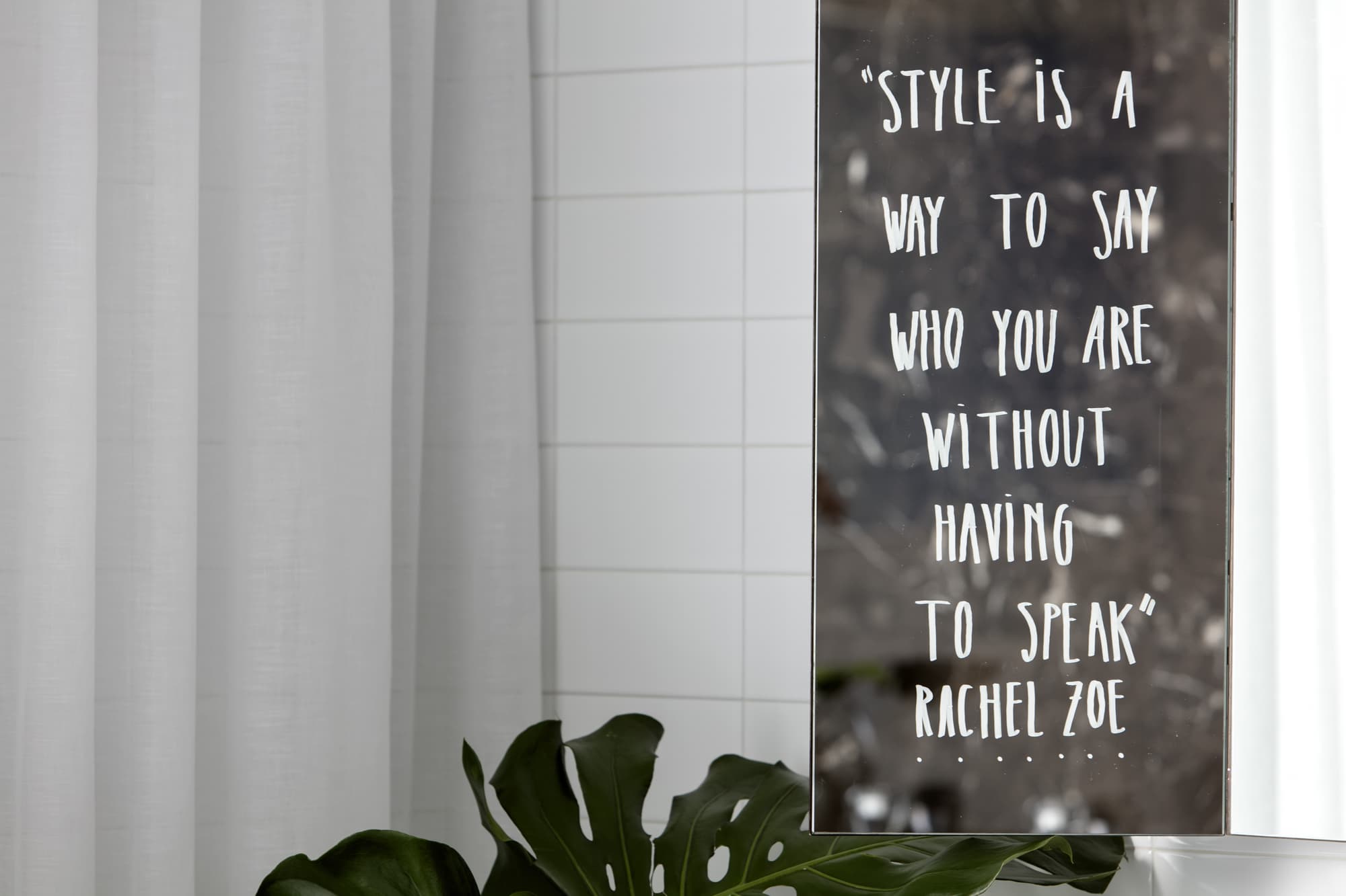 ME Madrid Reina Victoria, Room