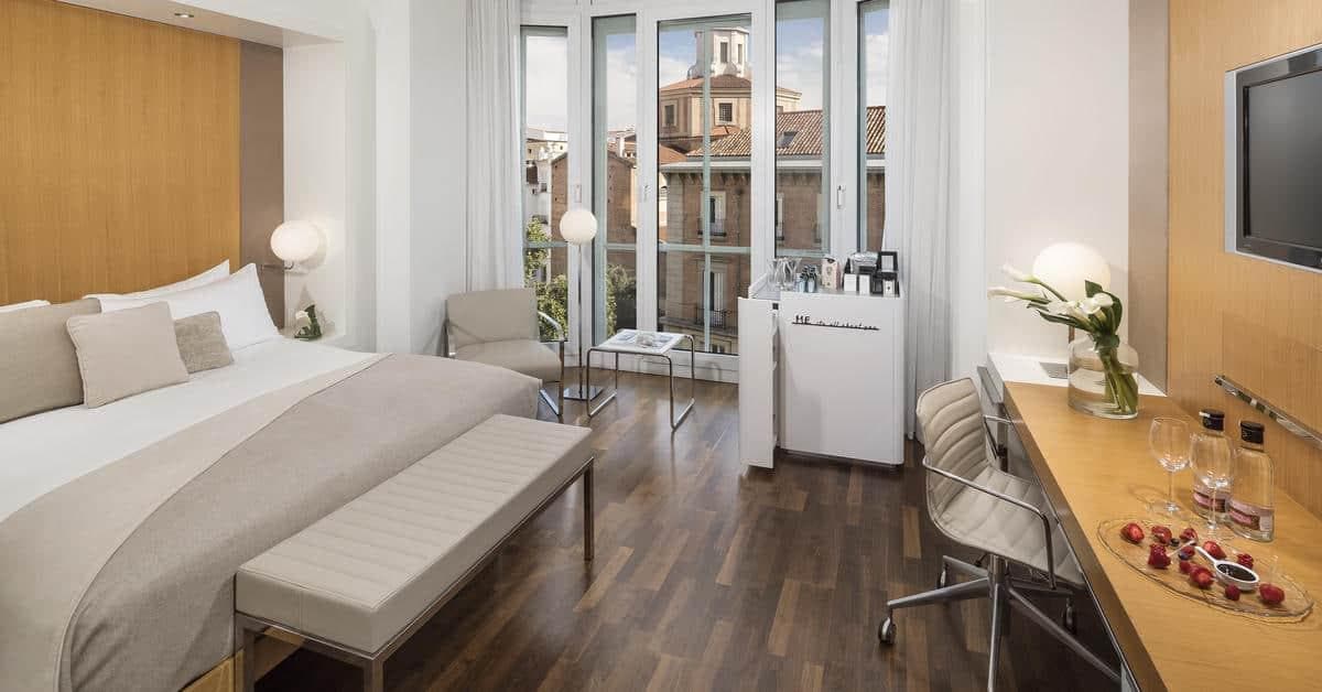 ME Madrid Reina Victoria, Room