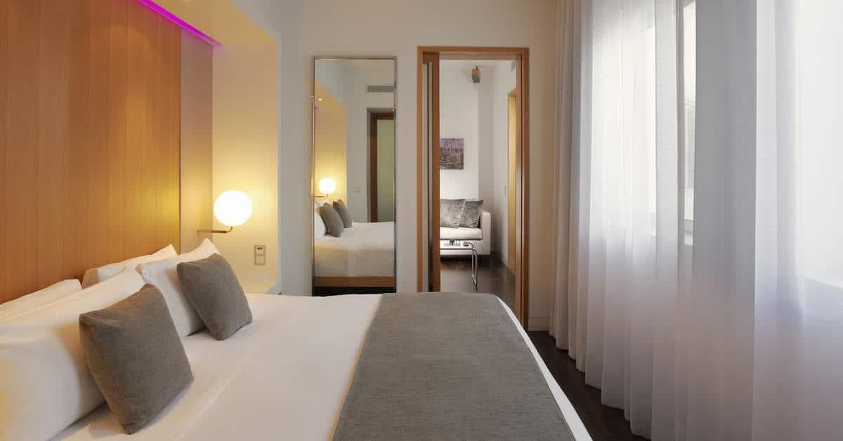 ME Madrid Reina Victoria, Room