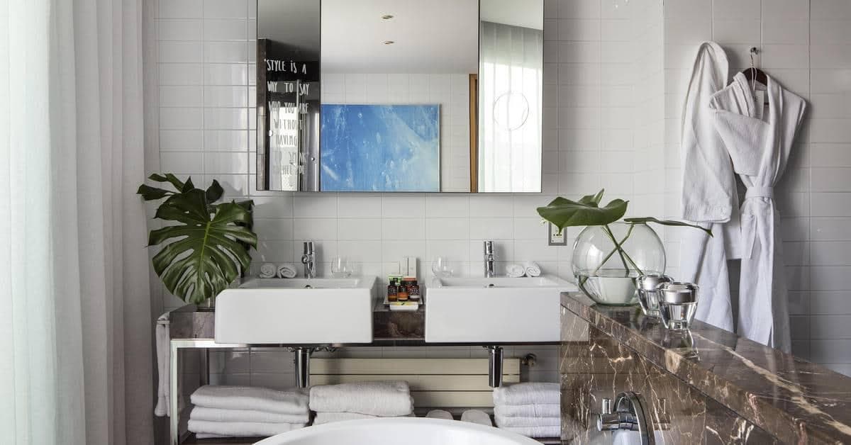 ME Madrid Reina Victoria, Room