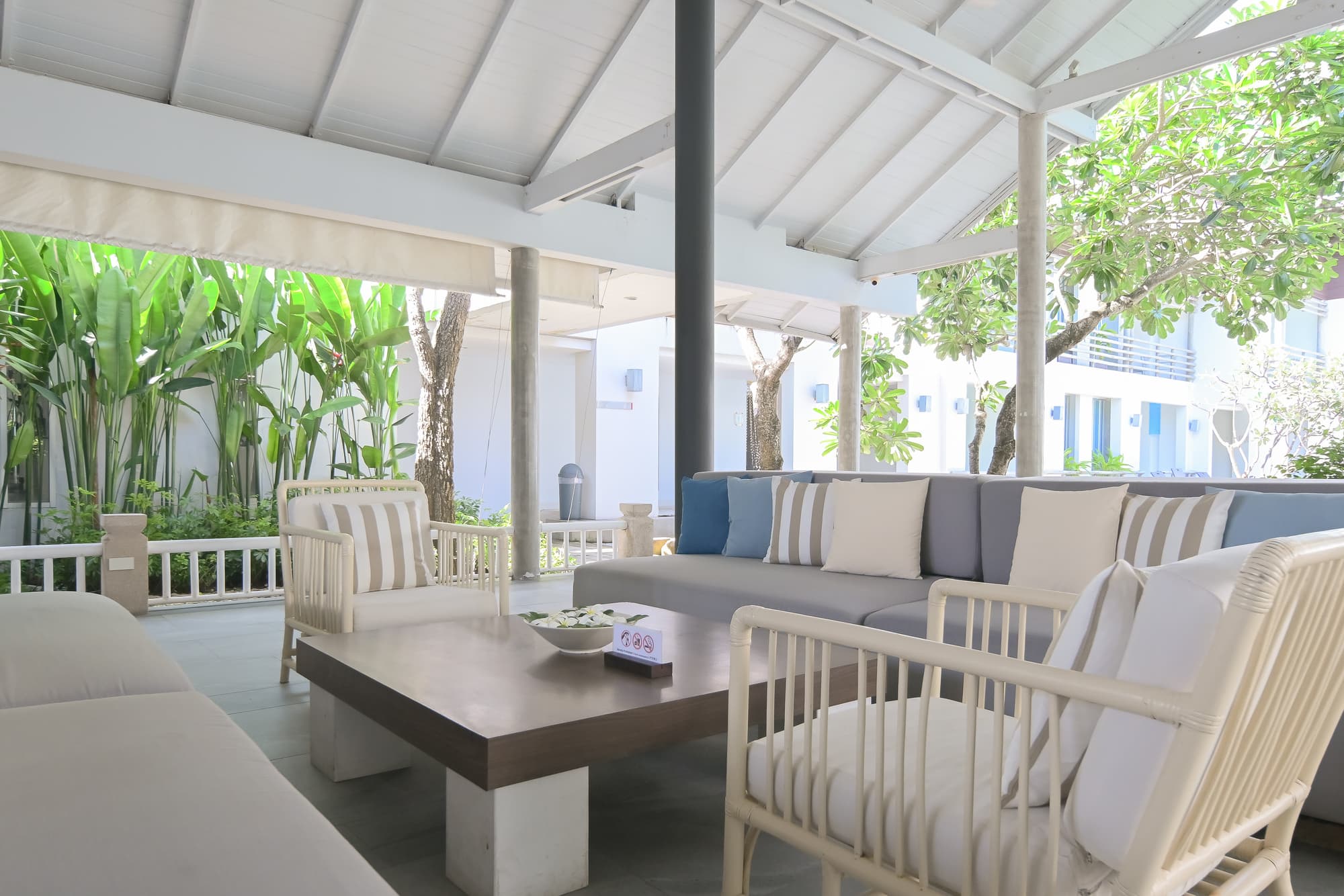 Ramada by Wyndham Phuket Southsea, Lobby