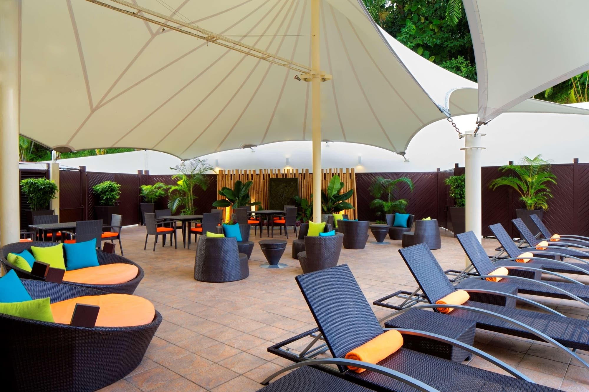 Radisson Hotel Brunei Darussalam, Pool