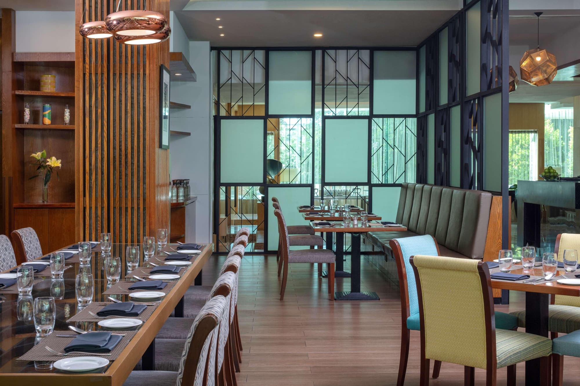 Radisson Hotel Brunei Darussalam, Restaurant