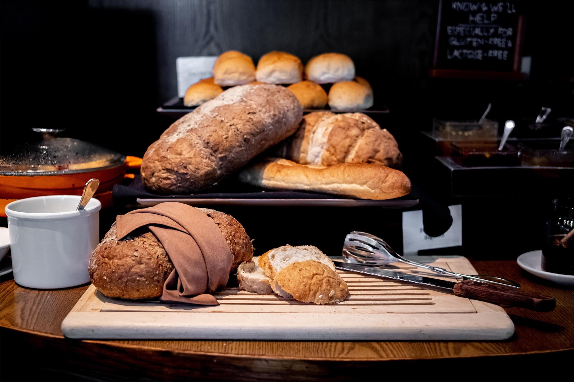 Radisson Hotel Brunei Darussalam, Restaurant