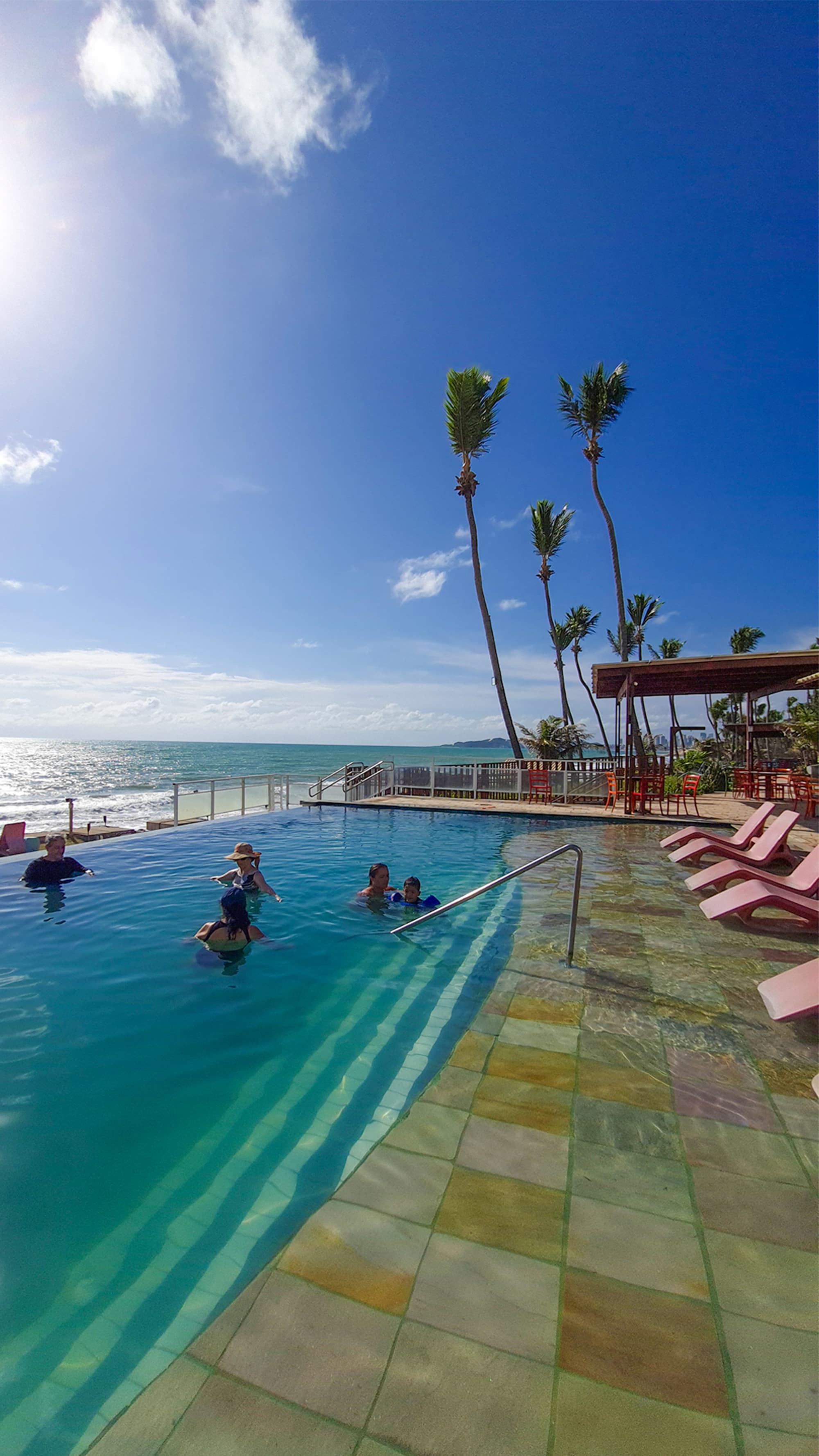 GoldMen Vila do Mar Natal, Pool