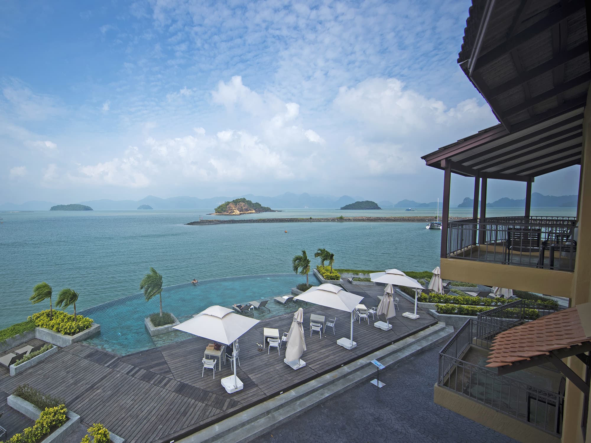 Resorts World Langkawi, Pool