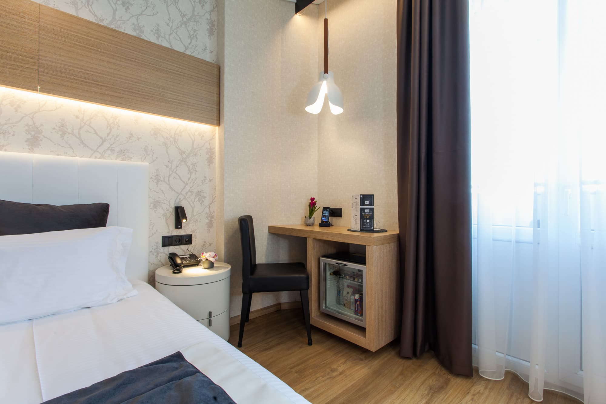 Egnatia Palace, Room