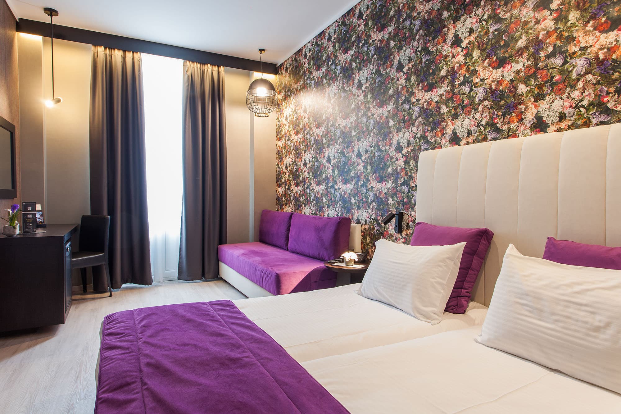 Egnatia Palace, Room