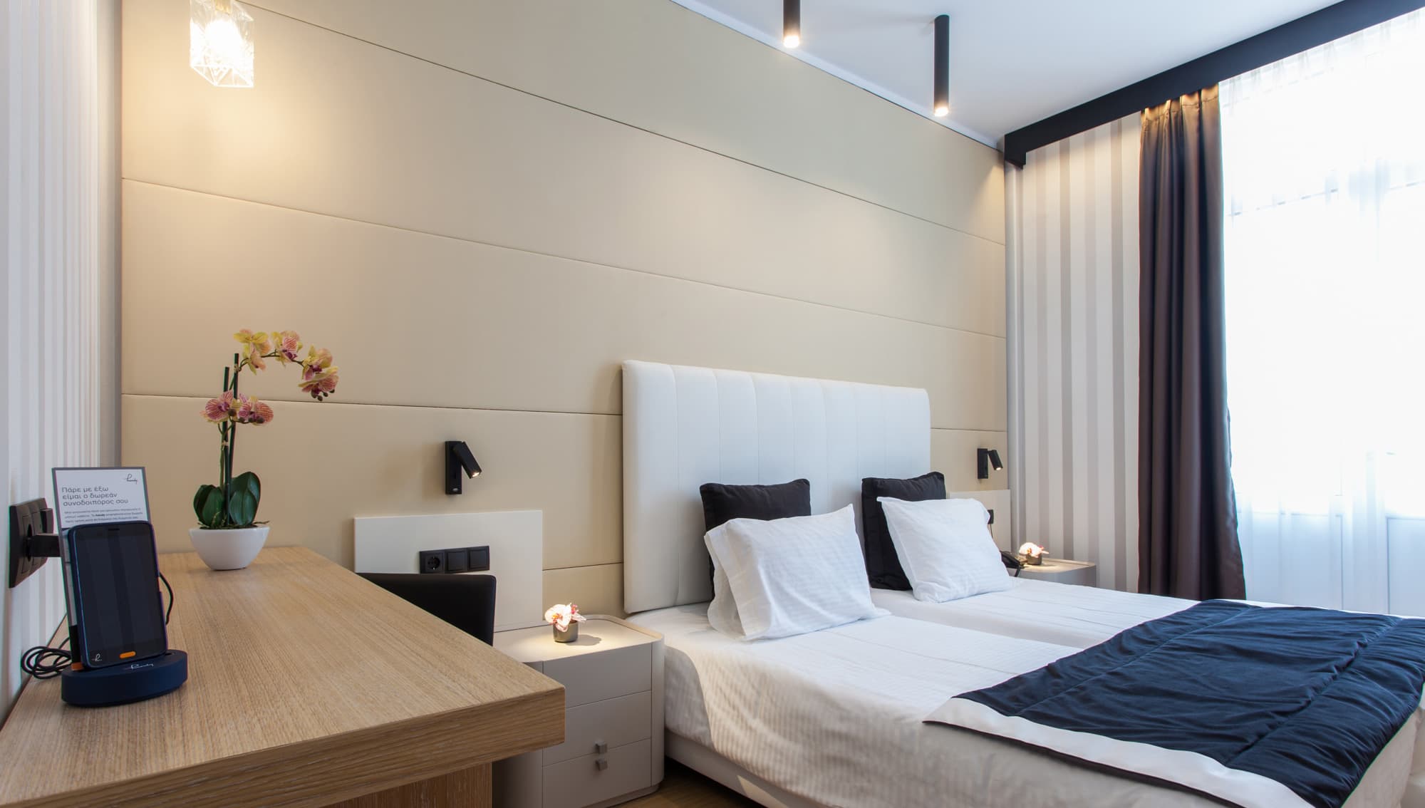 Egnatia Palace, Room