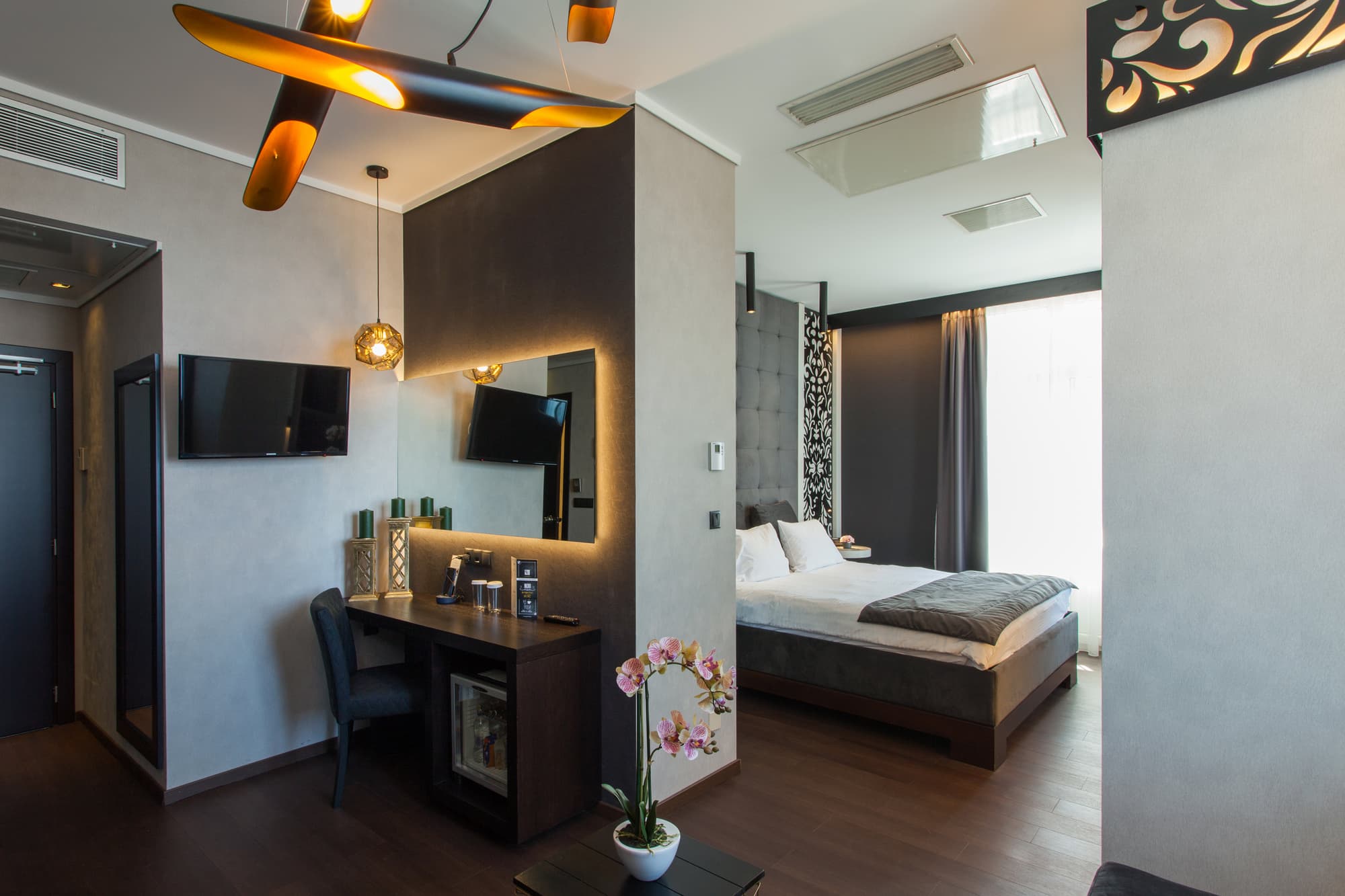 Egnatia Palace, Room