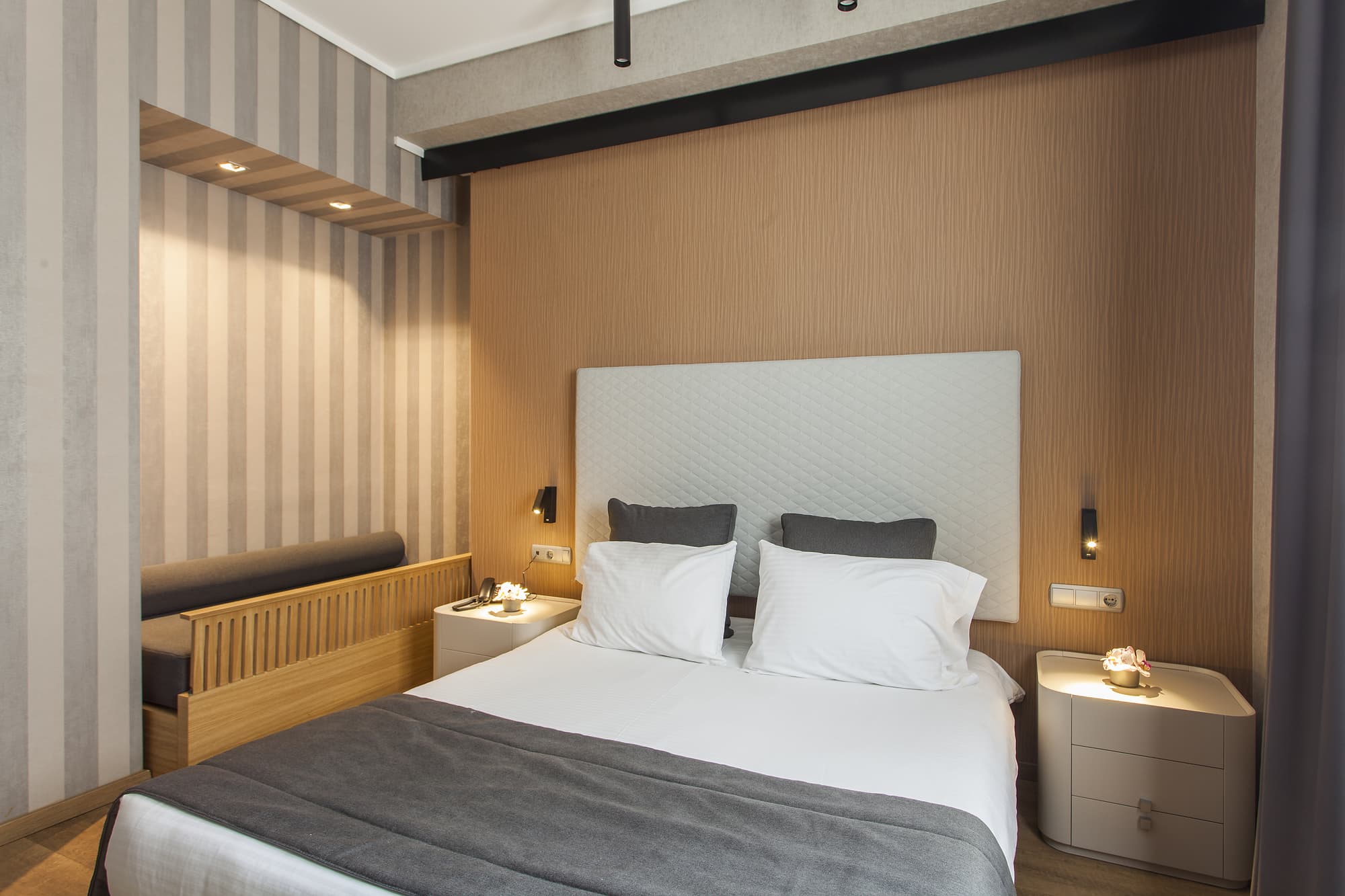 Egnatia Palace, Room