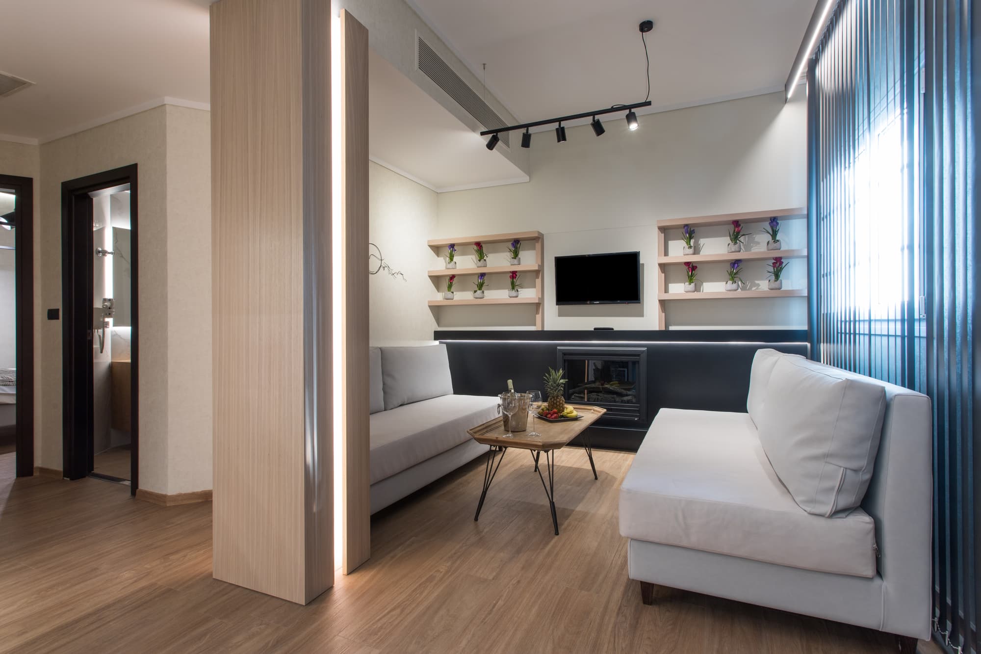 Egnatia Palace, Room