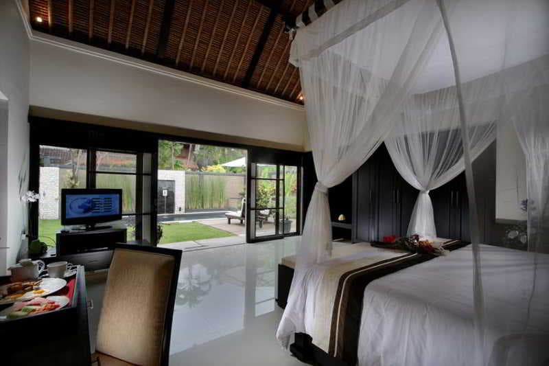 Bali Rich Villas Seminyak Beach , Room
