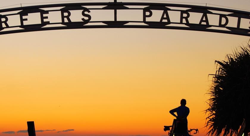 Vibe Hotel Gold Coast, Beach