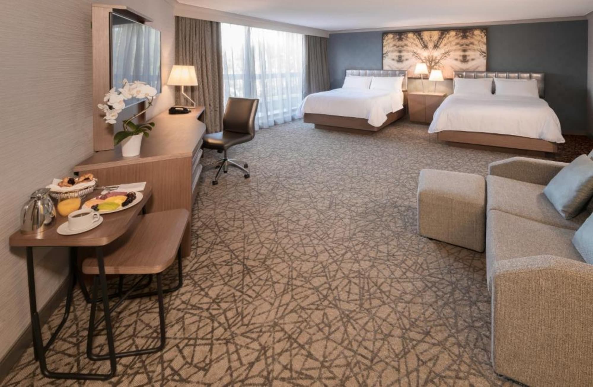 Pan Pacific Toronto, Room