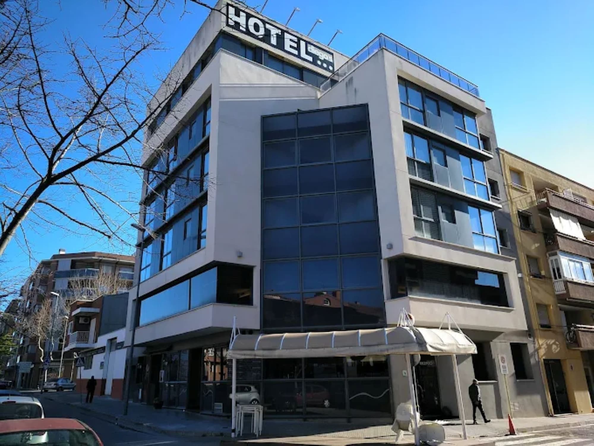 Diego's, General view