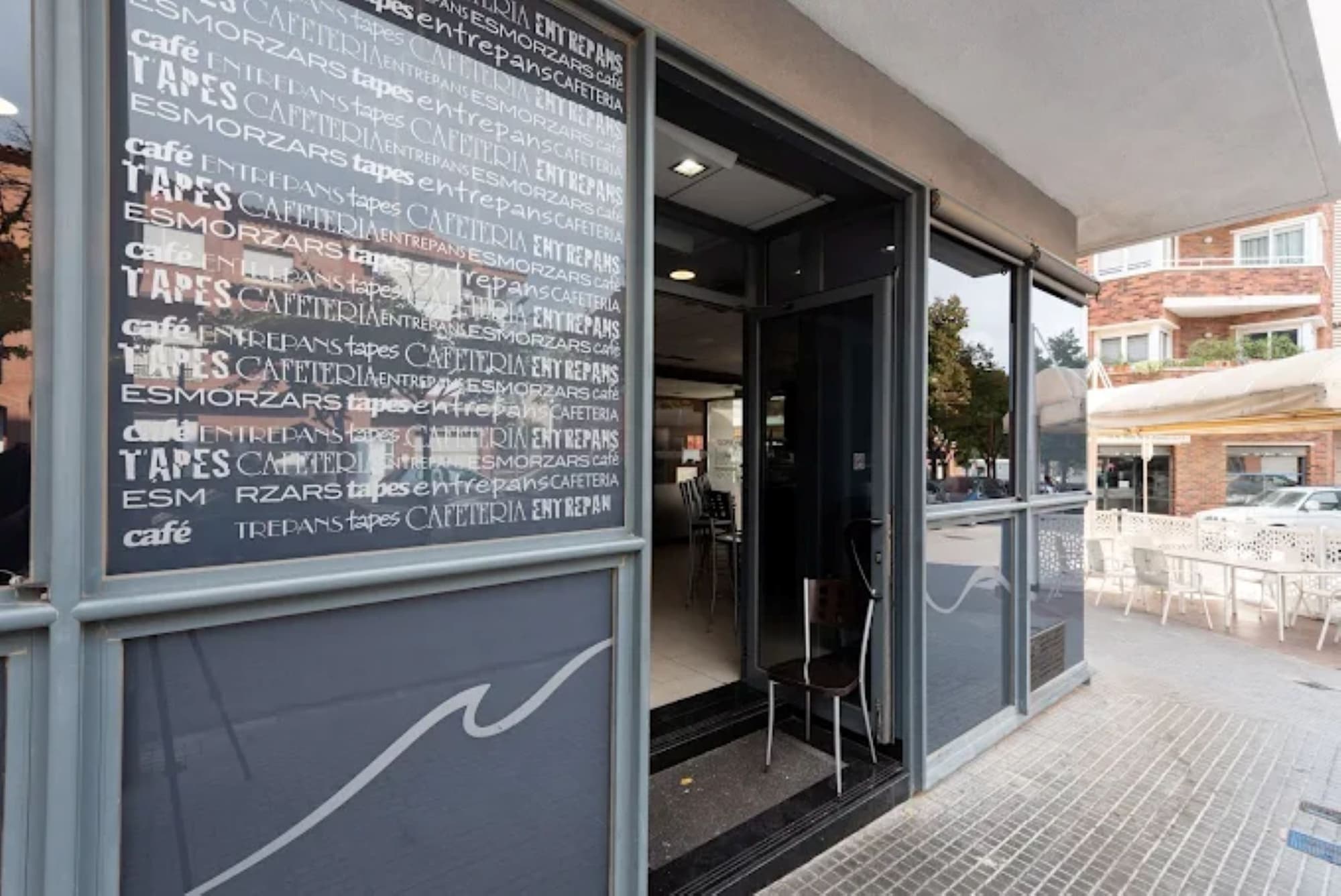 Diego's, General view