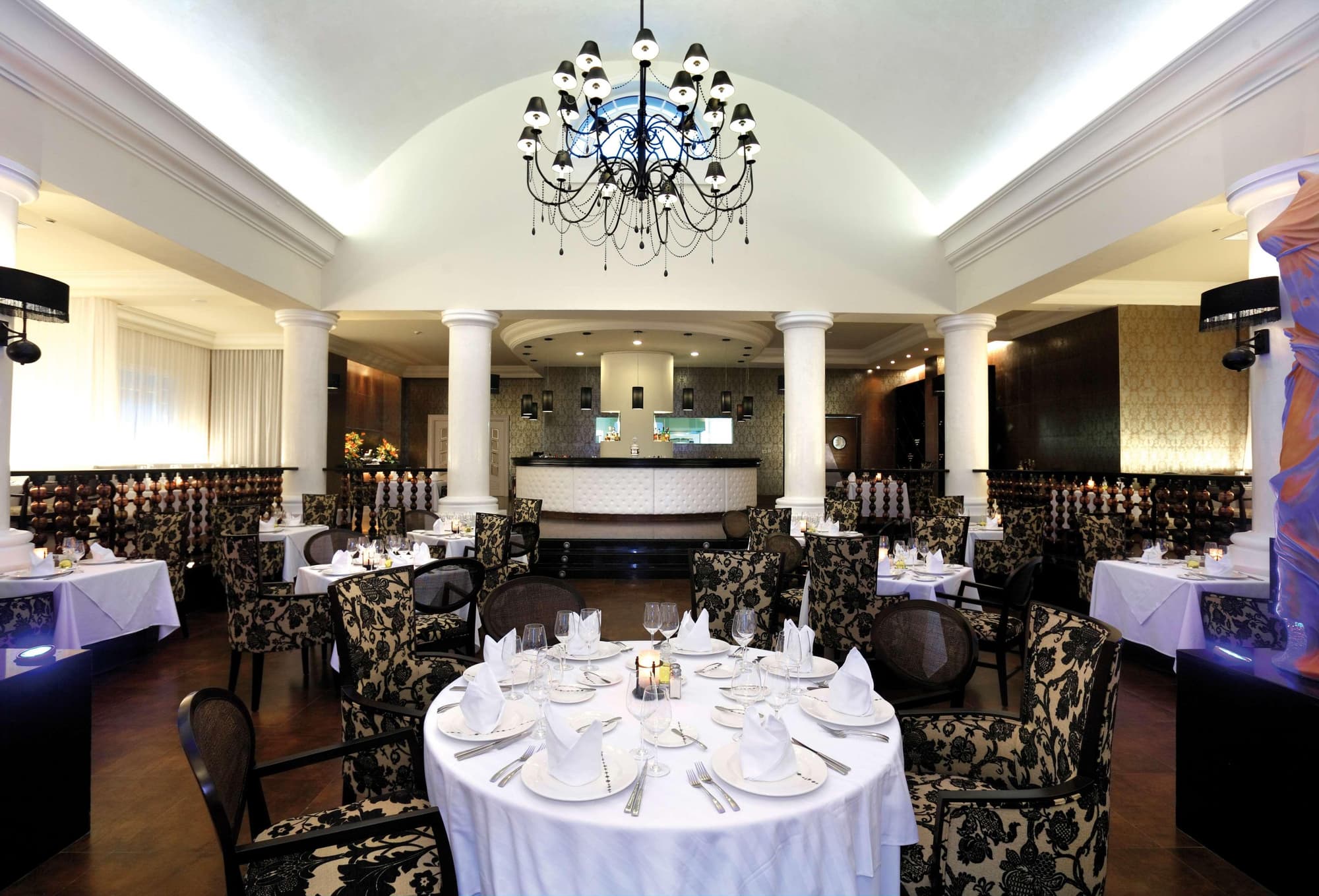 Barcelo Maya Palace, Restaurant