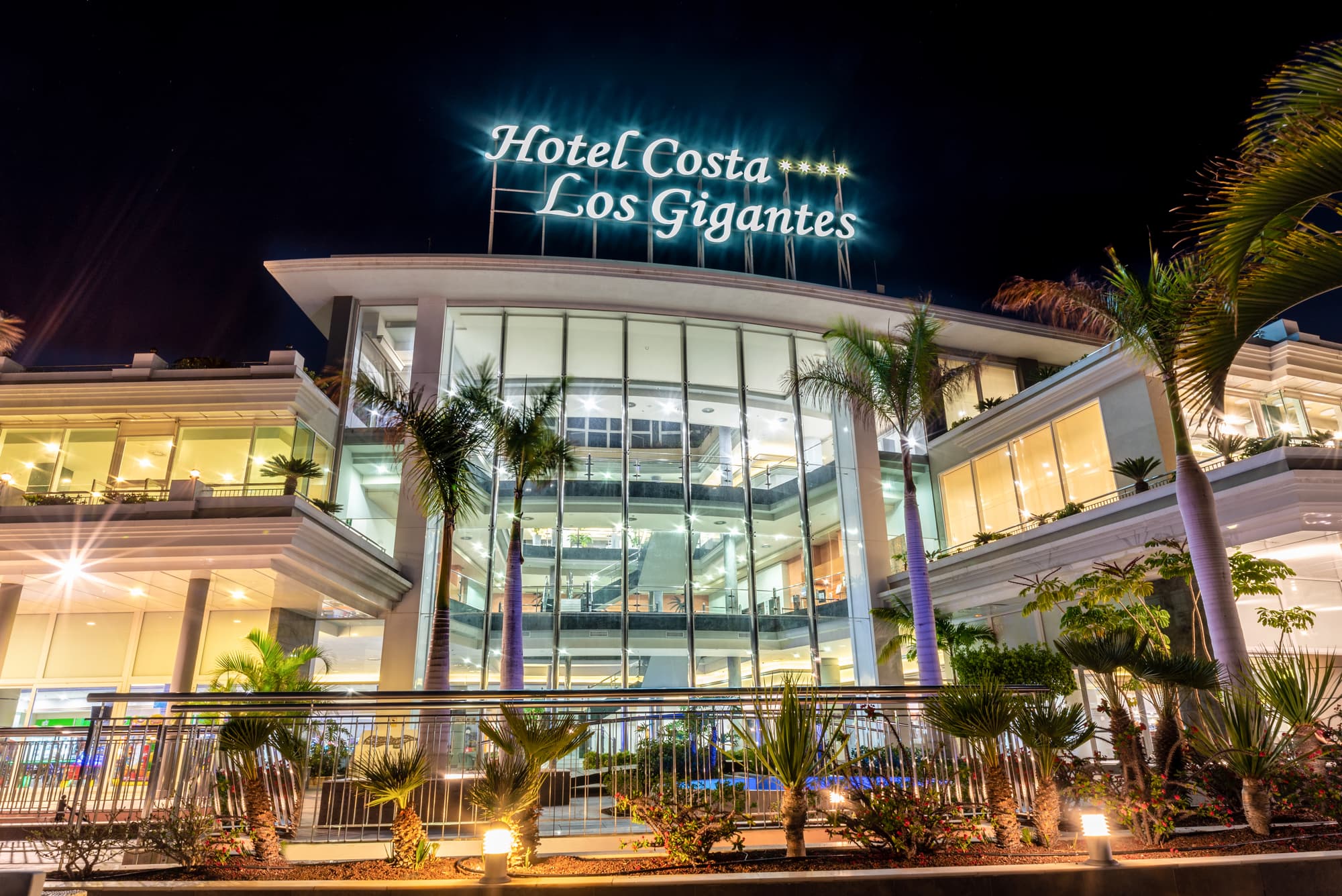 Landmar Costa Los Gigantes Family Resort, General view